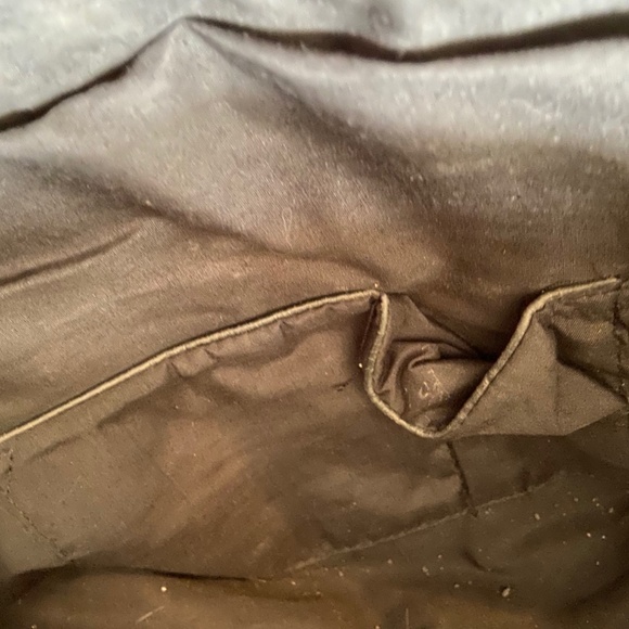 Peeling pleather purse - Picture 14 of 16